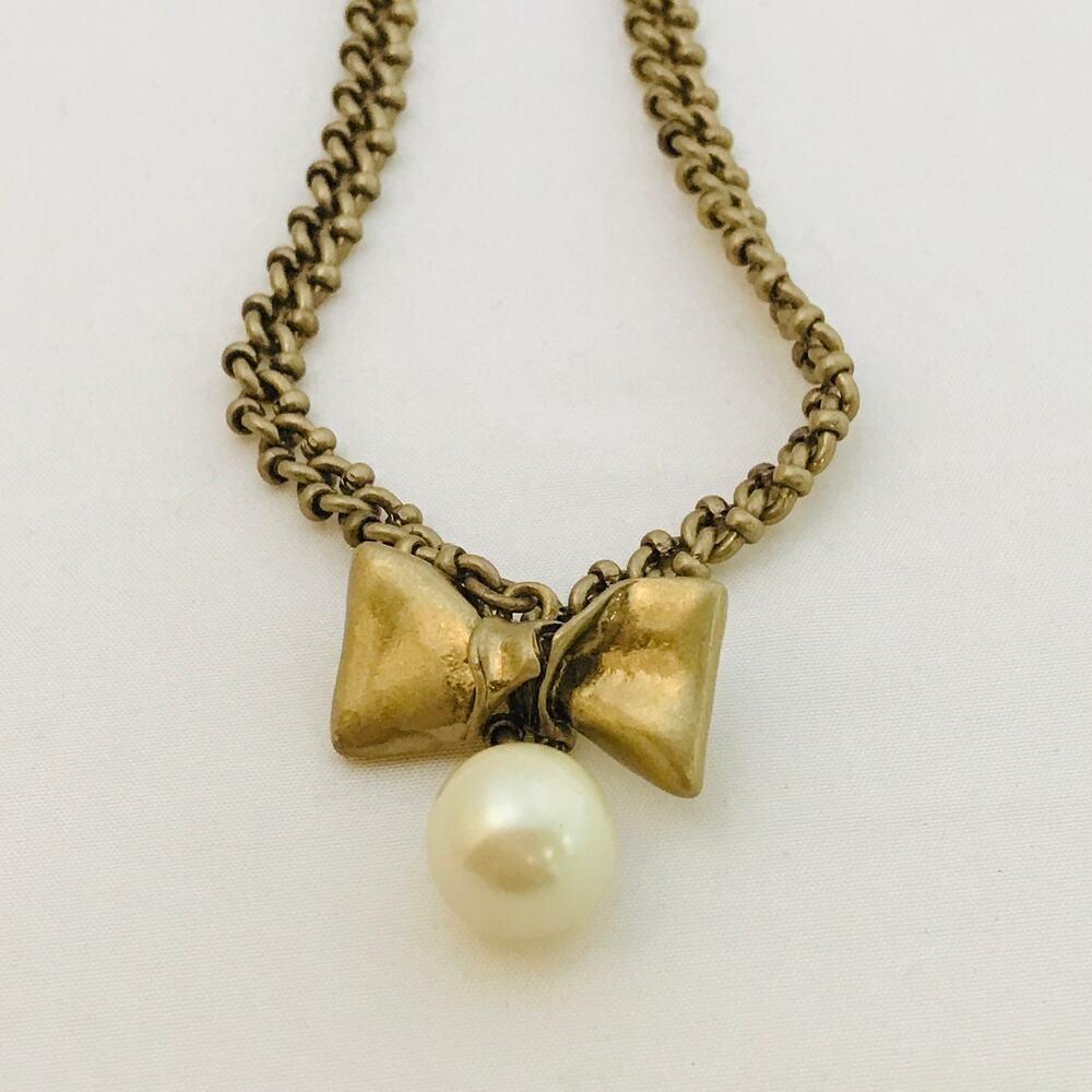Stella & Dot Gold Tone Bow Pearl Drop Long Statement Necklace